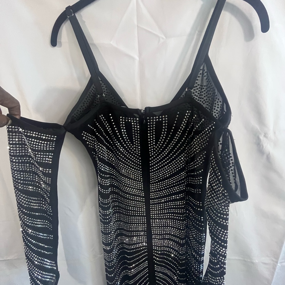 AKIRA, I bring the party embellished maxi dress - Picture 16 of 17